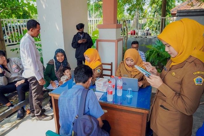 435 Pelamar Kerja Ikuti Seleksi Mini Job Fair Disnaker Gresik, 8 Orang Mulai Bekerja