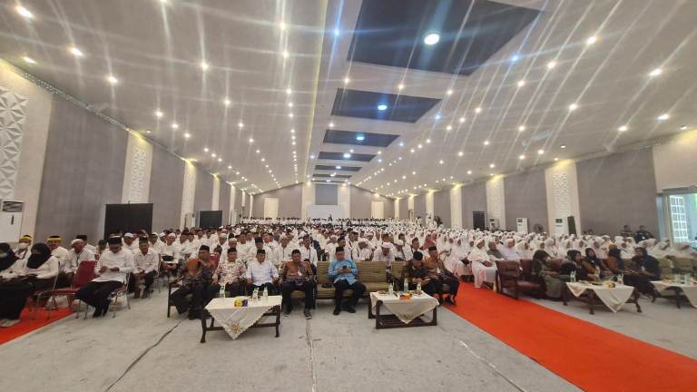 Ribuan JCH Kabupaten Pasuruan Ikuti Manasik Haji Nasional