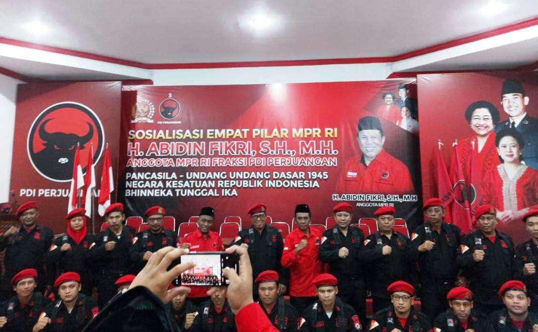 Sosialisasi Empat Pilar MPR RI Bersama Satgas PDI Perjuangan Bojonegoro Digelar di Kantor DPC PDI-P