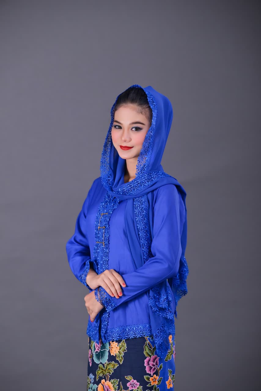 Berawal dari Sanggar hingga Punya Sekolah Modelling di Surabaya, Ini Perjalanan Karier Dinda Ayu