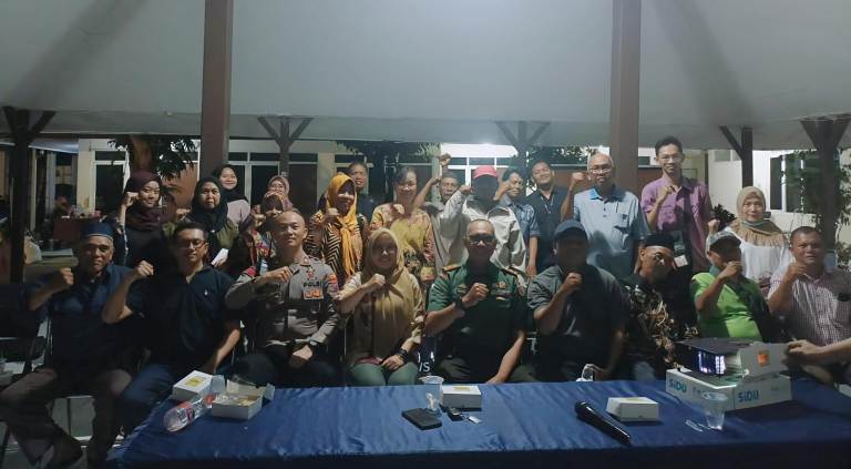 Polsek Lakarsantri Ajak Warga Sambikerep Kuatkan Wawasan Kebangsaan