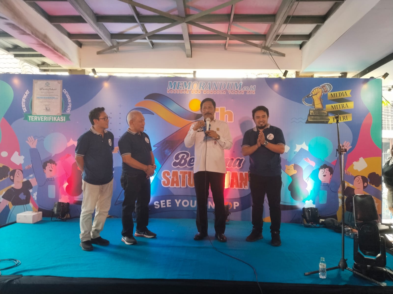 Haris Sukamto Raih Penghargaan di HUT Ke-7 Memorandum.disway.id