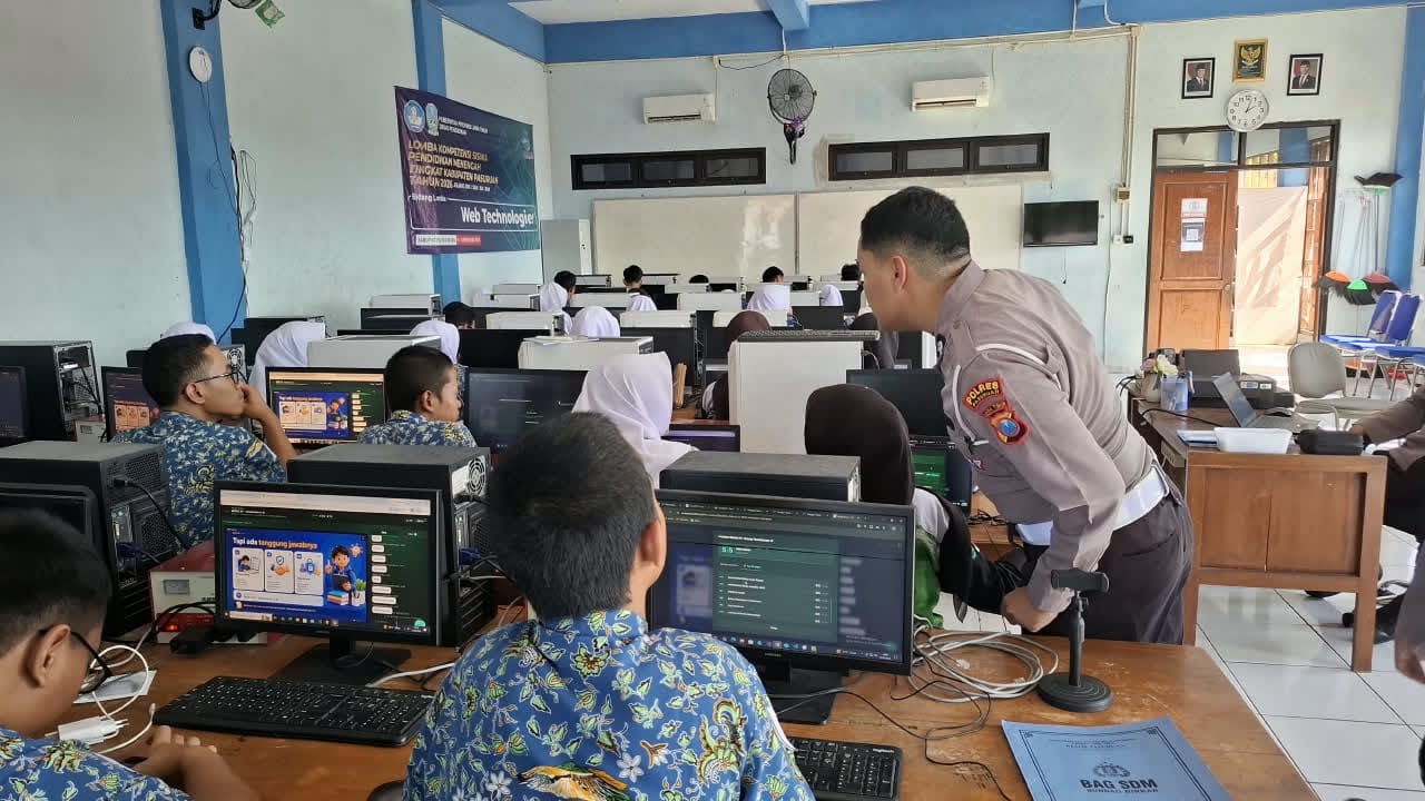 Polres Pasuruan Ajarkan Materi Artificial Intelligence kepada Pelajar SMKN 1 Bangil