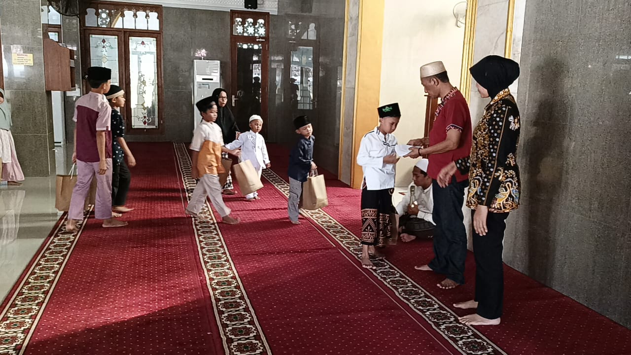 Cooling System, Polres Bojonegoro Gelar Santunan Anak Yatim Piatu