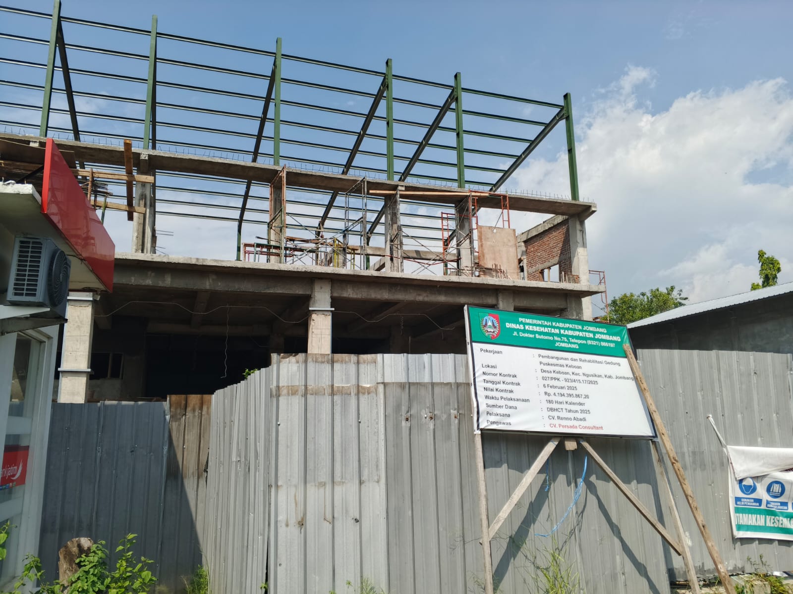 Proyek Puskesmas Keboan Amburadul, Diduga Pengerjaan Disubkontrakkan