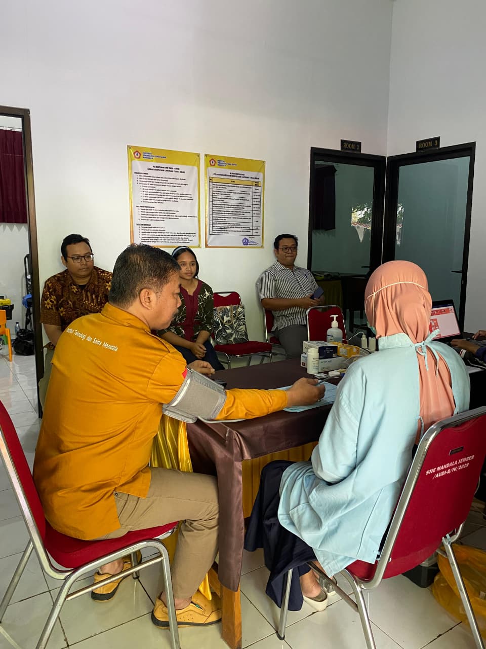 Rayakan HUT ke-80, PMI Jember dan Masyarakat Kompak Donasikan 102 Kantong Darah