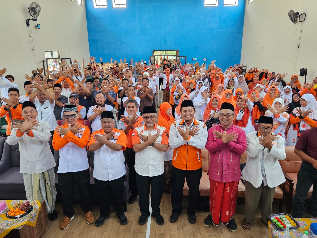 Presiden PKS Dampingi Anies Perkuat Dukungan Jatim 