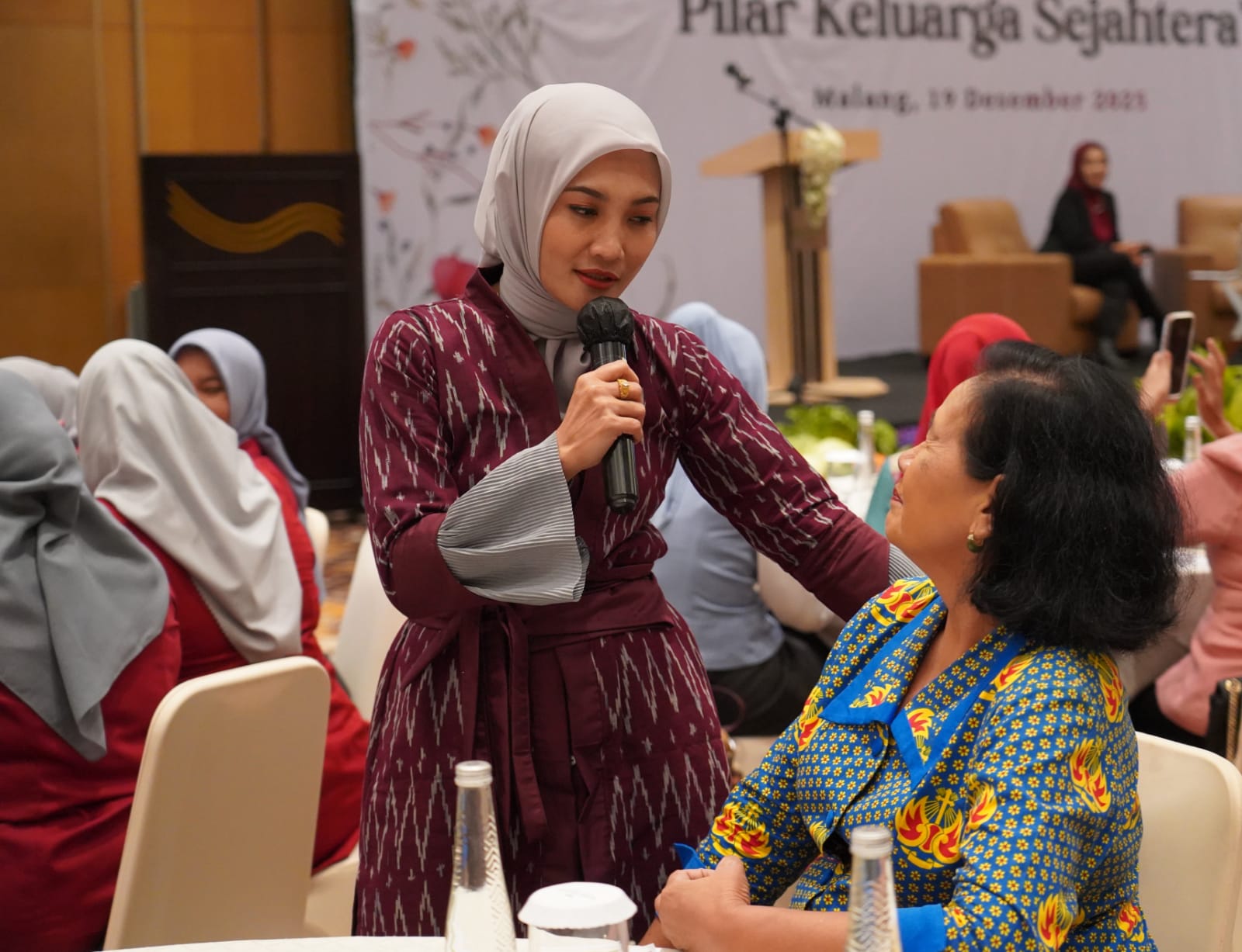 Peringati Hari Ibu, OJK Malang Jadikan Perempuan 'Menteri Keuangan' Keluarga