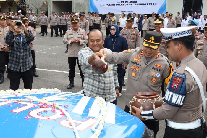 Sinergi Polres Pelabuhan Tanjung Perak dan Pelindo III, Hibah Mobil Operasional Tingkatkan Pelayanan Publik