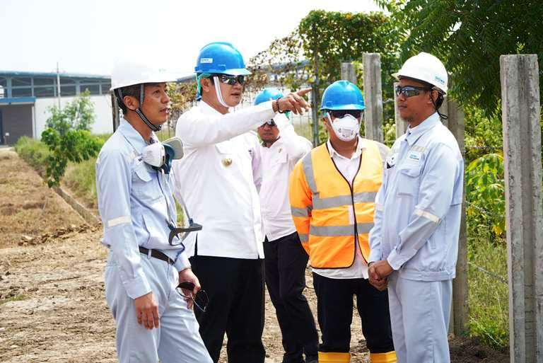 Kunjungi Progres Fasilitas PT DESI, Pak Yes Sebut Industri Investasi Membanggakan 