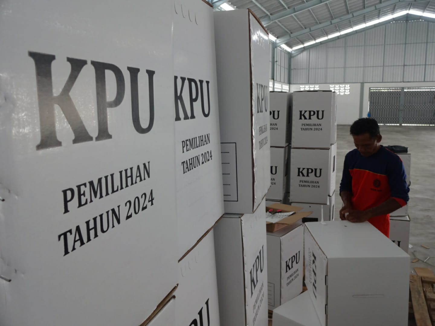 KPU Tulungagung Lelang Logistik Bekas Pemilu 2024, Nilai Limit Capai Rp313 Juta