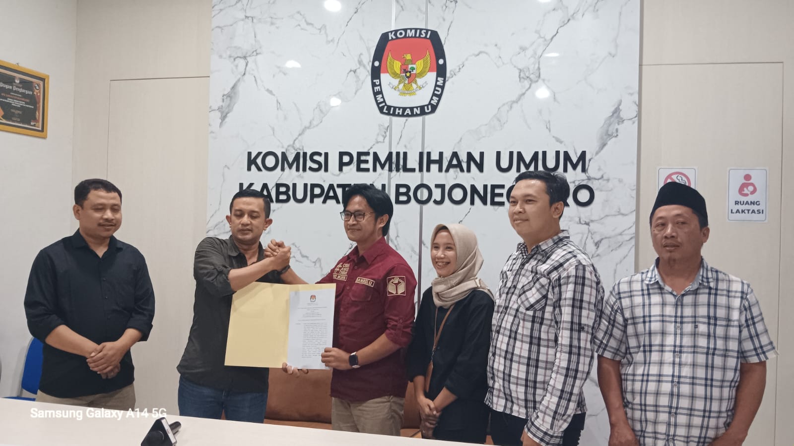 KPU Bojonegoro Tetapkan Pasangan Wahono-Nurul dan Teguh Farida Jadi Cabup-Cawabup