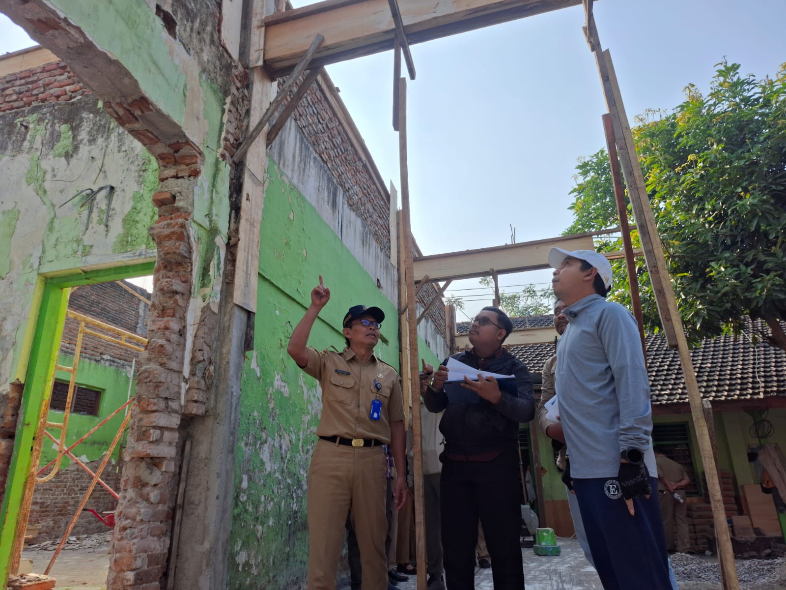 Progres Proyek Rehab Sekolah Minus, Plt Wali Kota Madiun Minta Dikebut