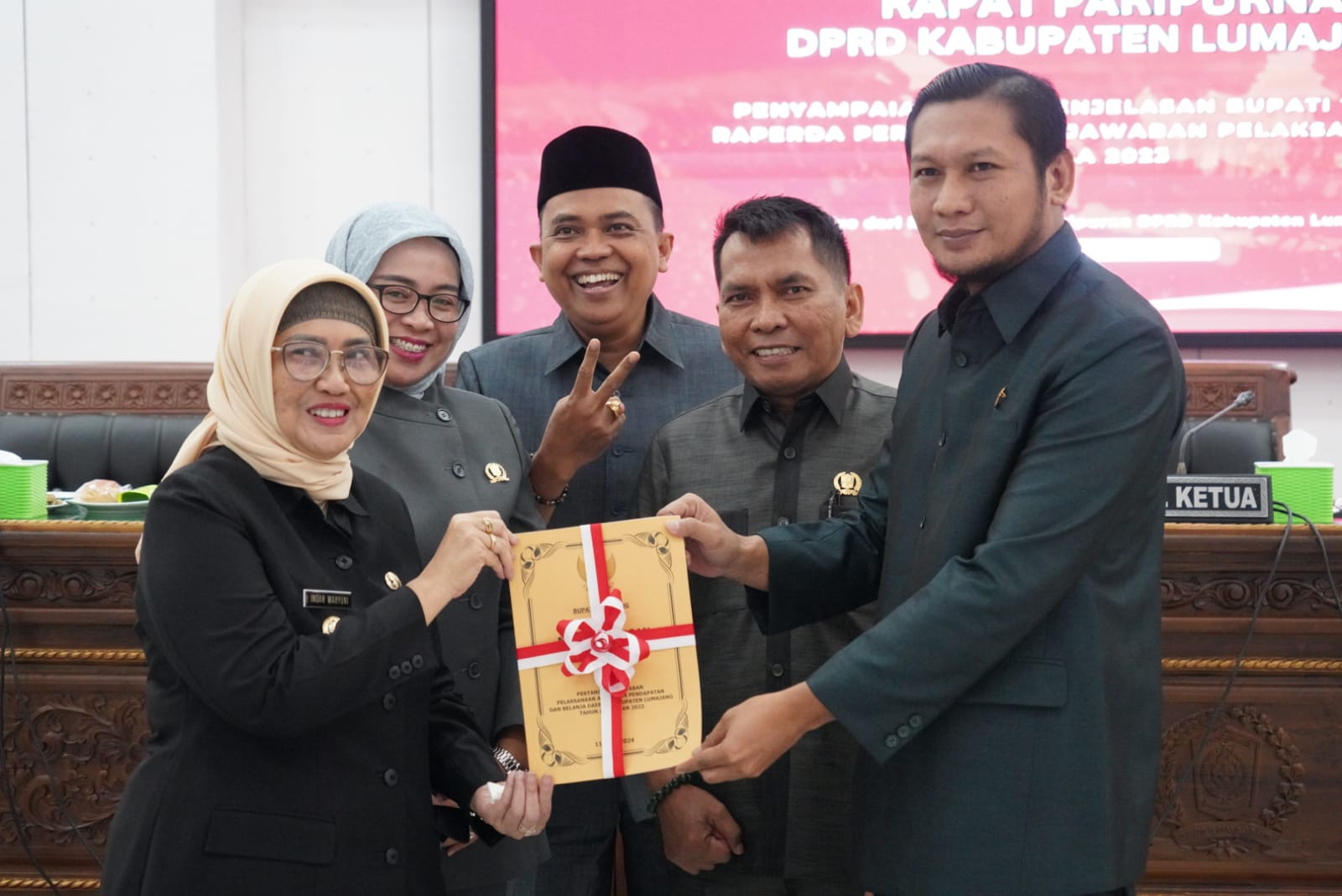 Pj Bupati Lumajang Sampaikan Nota Keuangan Pertanggungjawaban APBD Kabupaten Lumajang Tahun Anggaran 2023