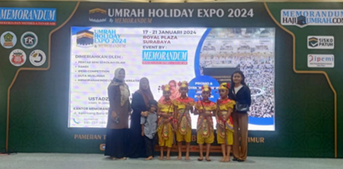 Murid SD Hang Tuah 8 Surabaya Bawakan Tarian Penyambutan Tamu Agung di Memorandum Umrah Holiday Expo 2024