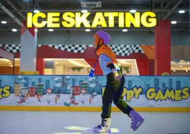 Pengen Ice Skating di Surabaya? Coba Datang Kesini