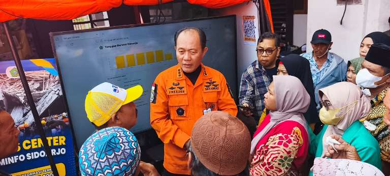 Keluarga Korban Tunggu Perkembangan Evakuasi dari Basarnas 