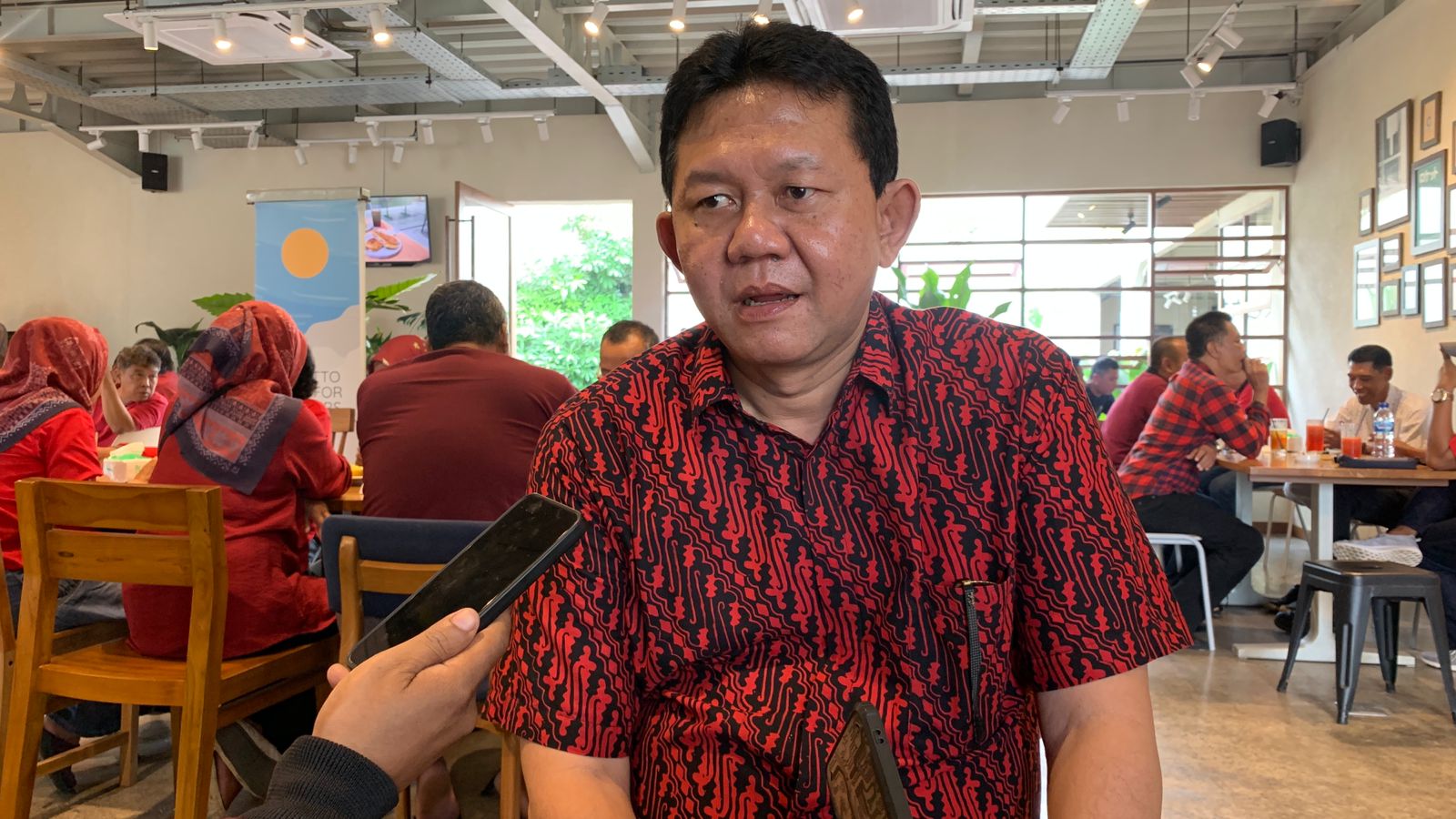 Resmi Berseragam PDI-P, Bambang Kawit Maju Wali Kota Blitar