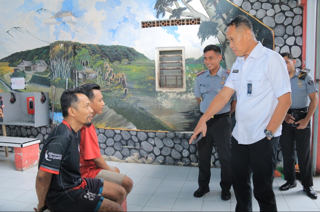 24 Narapidana Beragama Buddha Terima Remisi Khusus Waisak 2025 di Jawa Timur, Ini Daftarnya