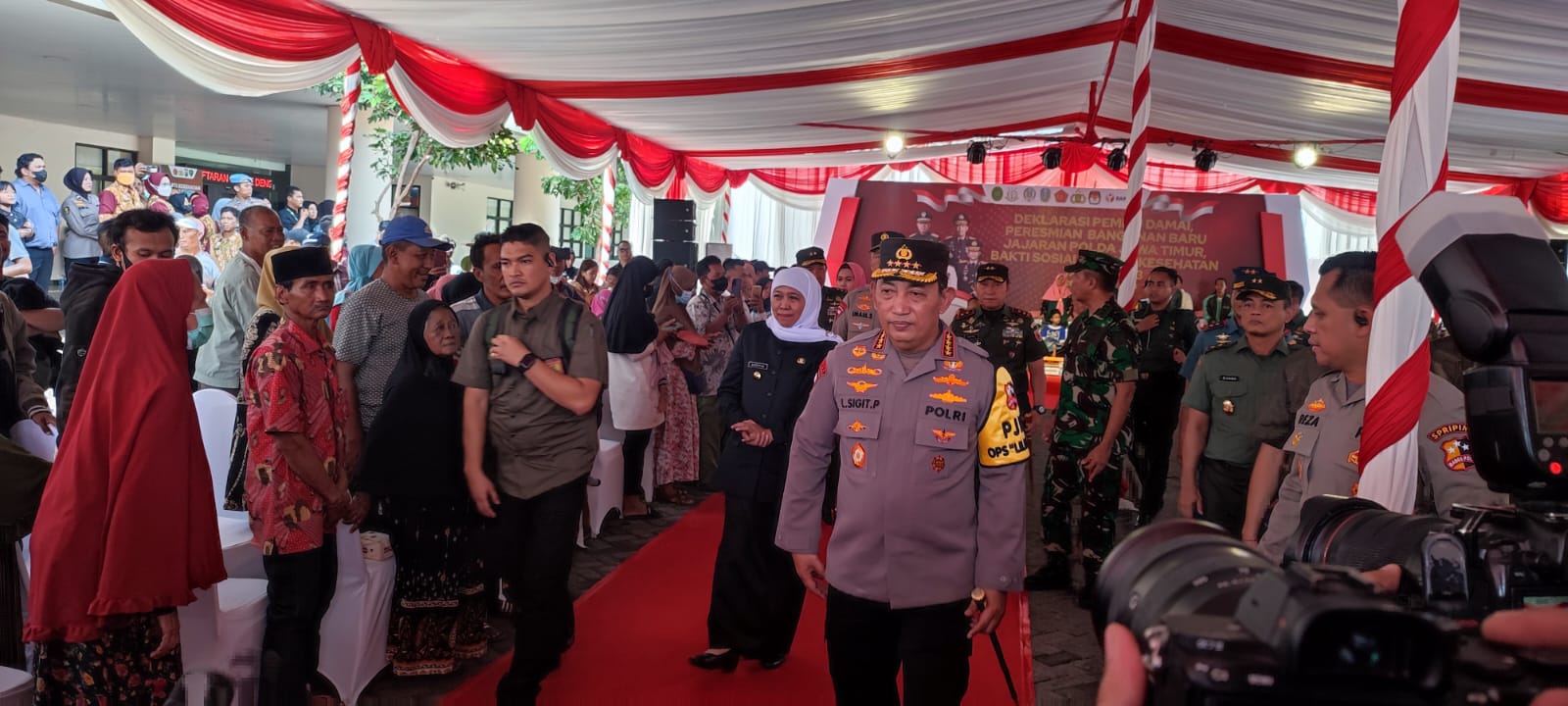 Hadiri Deklarasi Pemilu Damai di Polda Jatim, Kapolri Berharap Pemilu Berjalan Aman dan Damai