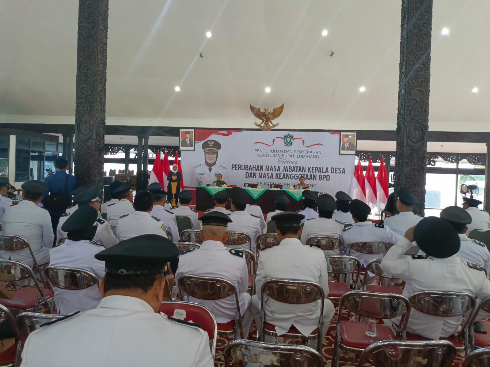 189 Kades di Kabupaten Lumajang Bangkit dan Solid Bertekad Membangun Indonesia