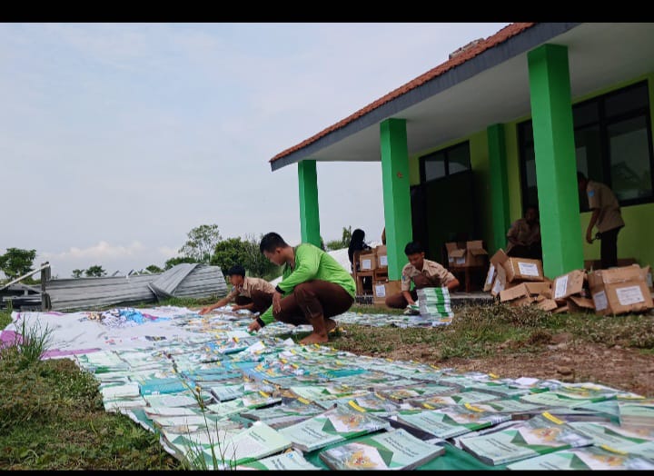 Gedung SMKN 1 Mejayan Rusak Diterjang Hujan dan Angin, Proses Belajar Terganggu