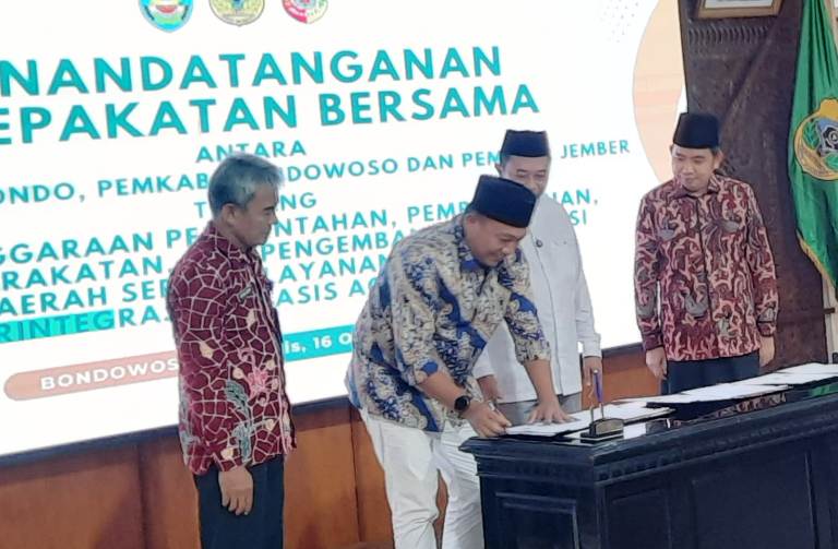 Tiga bupati Tapal Kuda Teken MoU Aglomerasi: Dorong Pariwisata dan Jalur KA Panarukan–Jember