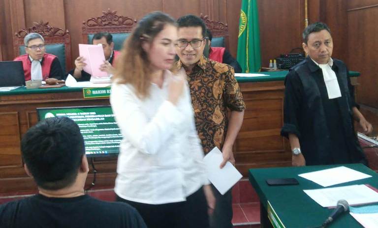 Simpan Kokain di Apartemen, WNA Belanda Kitty Van Reimsdijk Diadili