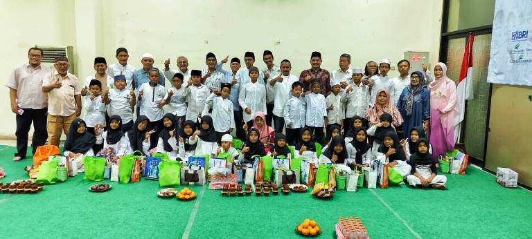 Rangkaian HPN 2026, PWI Jatim Beri Santunan Anak Yatim dan Duafa di Bulan Ramadan