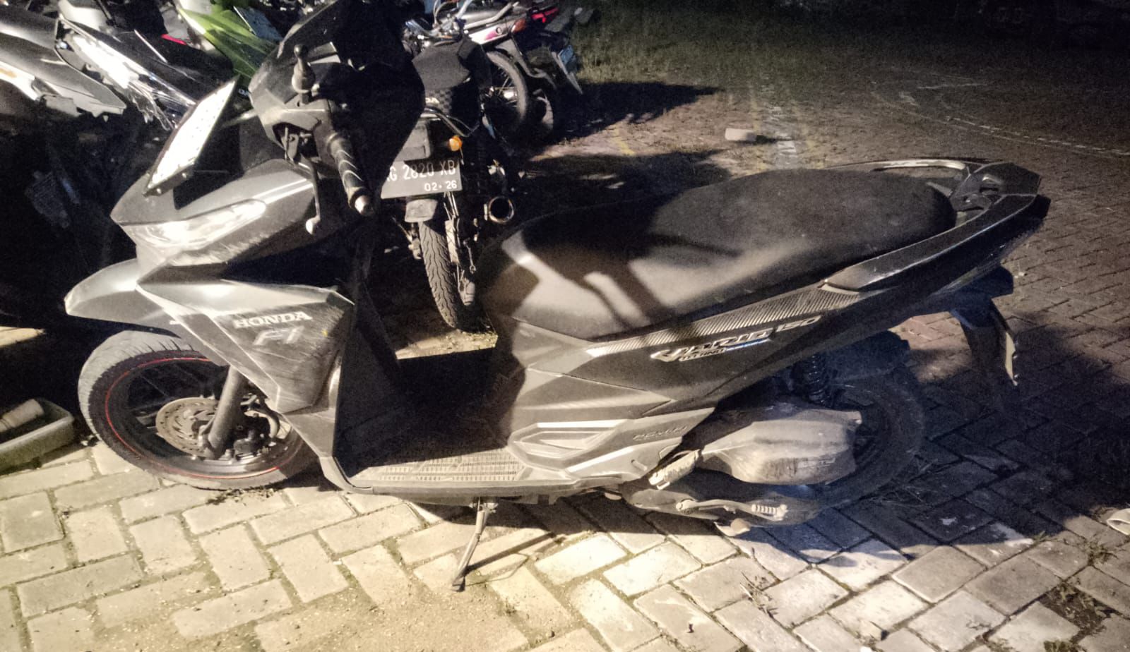 Gagal Nyalip, Pengendara Motor Asal Jombang Tewas Terlindas Truk di Driyorejo Gresik