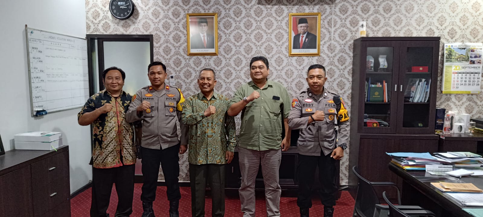 Kapolsek Gunung Anyar Jalin Silaturahmi dengan UPN Veteran Jatim