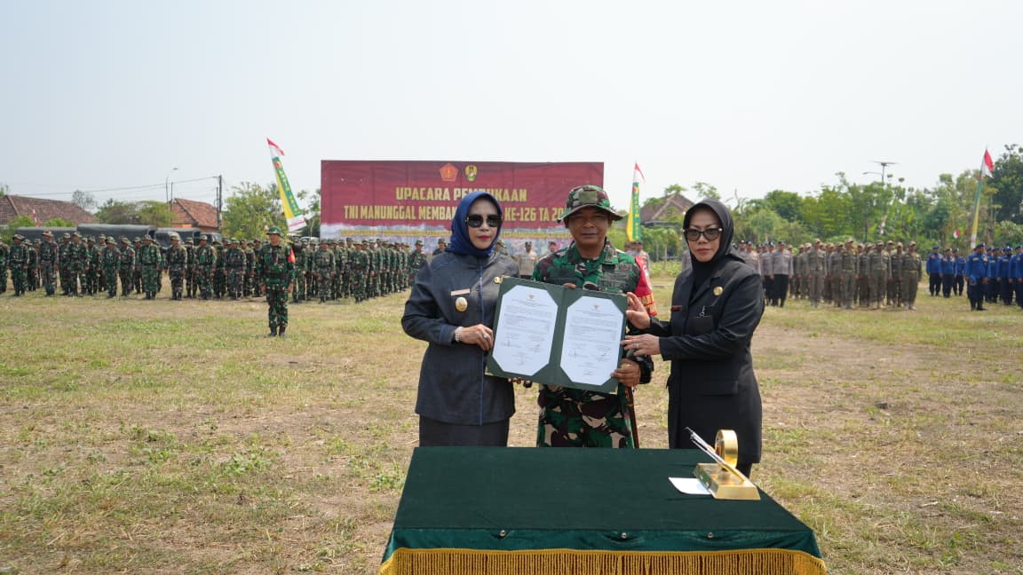 TMMD Ke-126 Resmi Dibuka di Sidoarjo, Bukti Nyata Sinergi TNI dan Pemda Bangun Desa Maju dan Tangguh