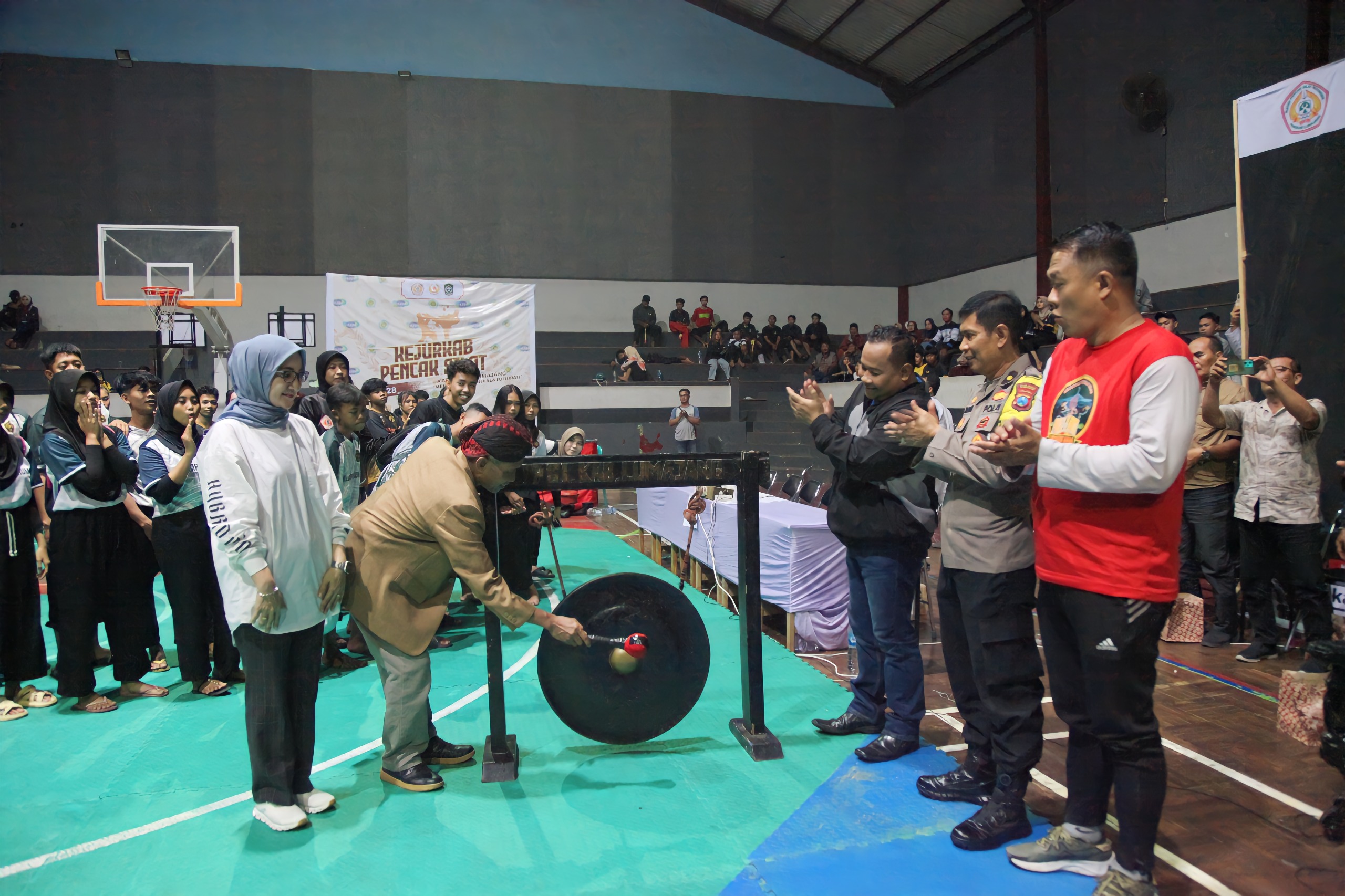 Kejurkab Pencak Silat Ditutup, Ini Pesan Dandim Lumajang kepada Atlet