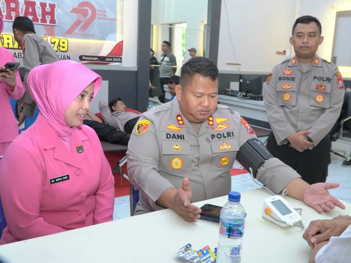 Polres Pasuruan Gelar Donor Darah Sambut Hari Bhayangkara Ke-79