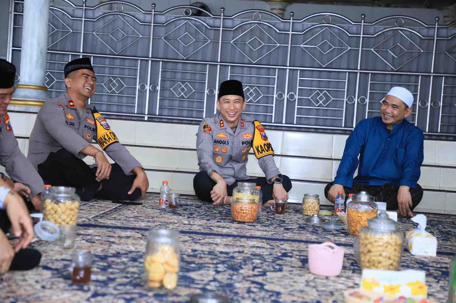 Perkuat Ukhuwah, Kapolres AKBP Anggi Saputra Ibrahim Kunjungi Para Ulama Kediri