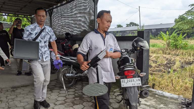 SMK Al-Inabah Ponorogo Dibobol Maling, CCTV Rusak dan Samurai Ditinggalkan