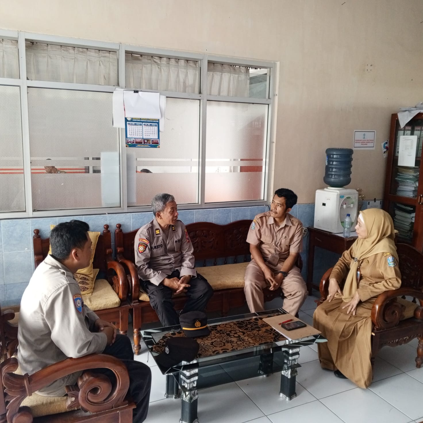 Jelang Kelulusan, Kapolsek Sambangi SMKN Rowokangkung Sampaikan Pesan Kamtibmas