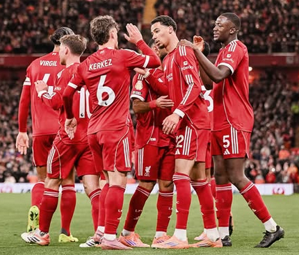 Ekitike Borong Gol, Salah Kembali Lebih Cepat saat Liverpool Tundukkan Brighton 2-0