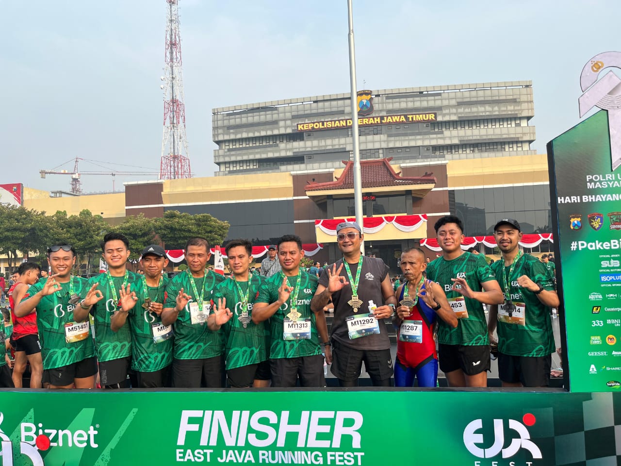 Polresta Banyuwangi Sabet Juara di East Java Running Fest 2025 Seri Surabaya