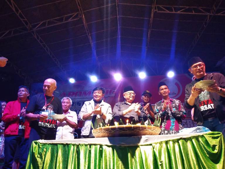 Rijanto-Beky Menang Mutlak, Priarno Connection Cukur Gundul