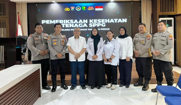 Polres Pelabuhan Tanjung Perak Surabaya Gelar Pemeriksaan Kesehatan Ketat Petugas SPPG