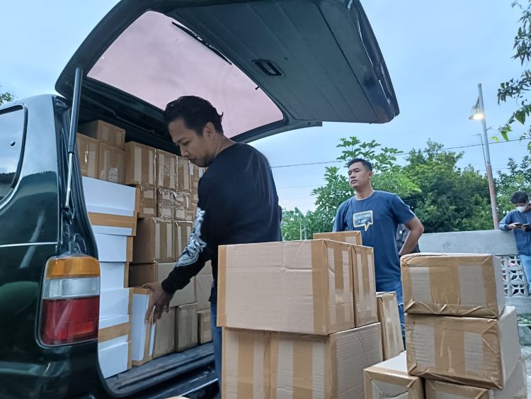 Polres Madiun Kota Bongkar Jaringan Pengemasan Jutaan Batang Rokok Ilegal di Dua Lokasi