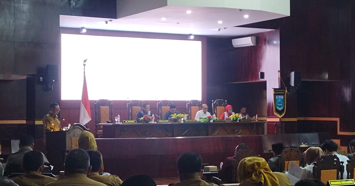 Raperda APBD Kabupaten Probolinggo Dibahas, PAD Diproyeksi Naik 3.71 Persen