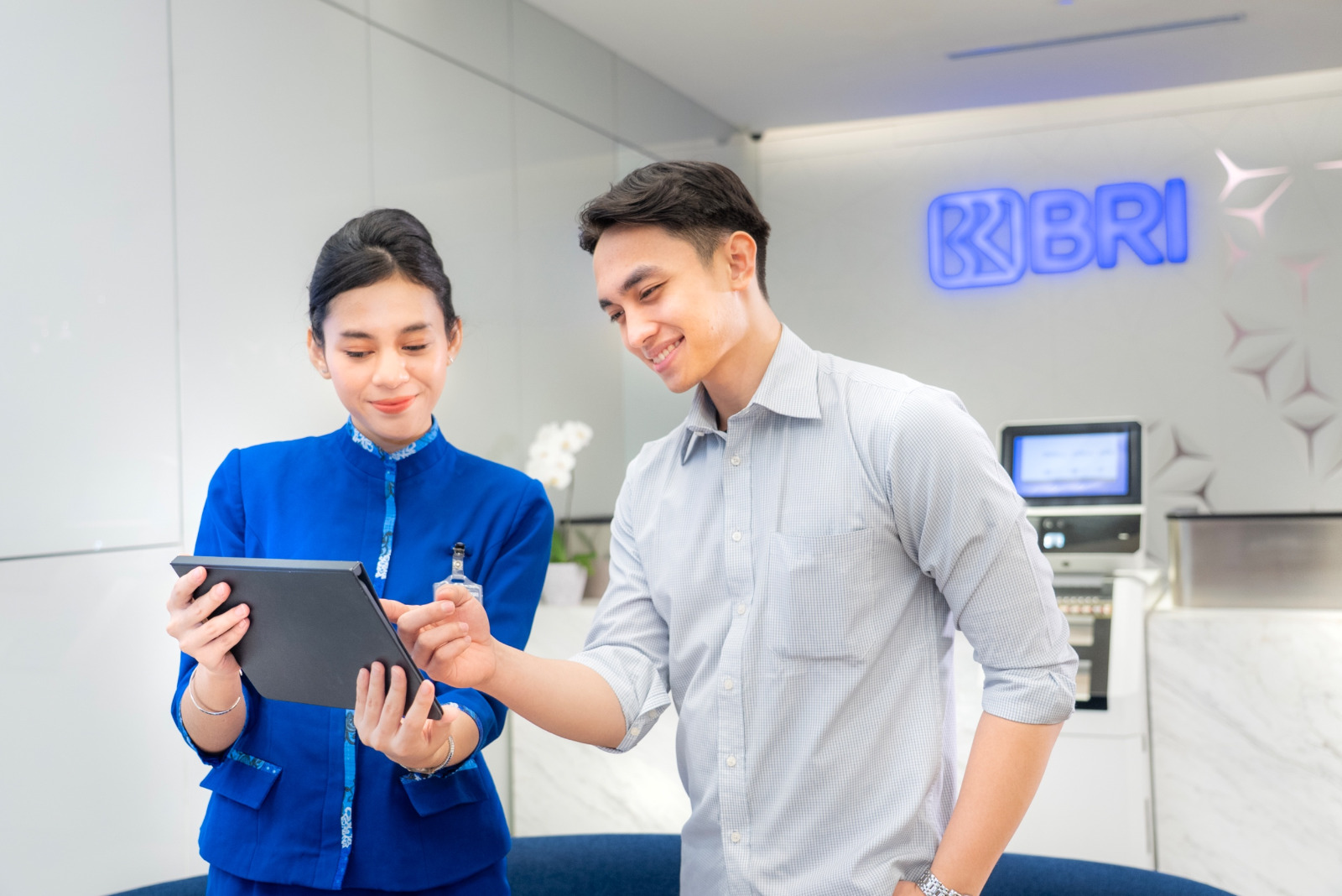 Jelang Periode Libur Lebaran BRI Imbau Nasabah Waspada Penipuan Modus File APK