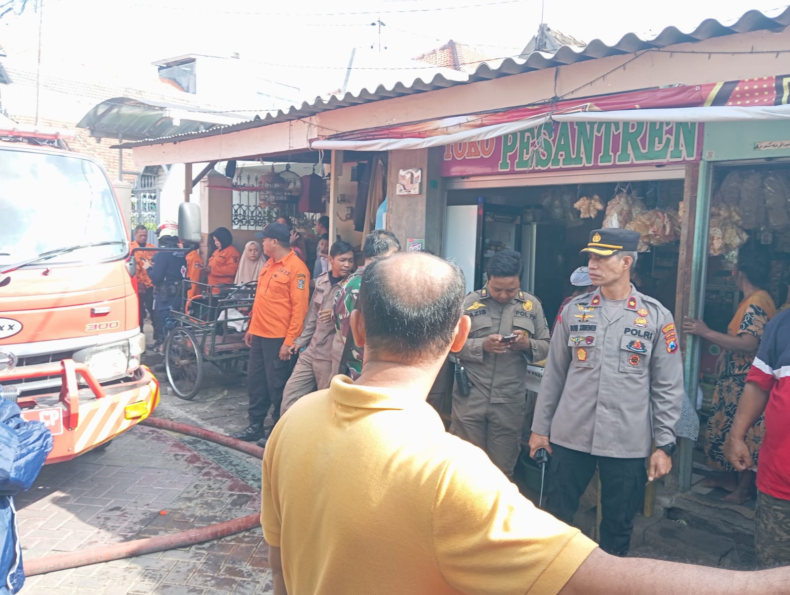 Kebakaran di Kedungdoro Surabaya, Lantai 2 Rumah Dilalap Api