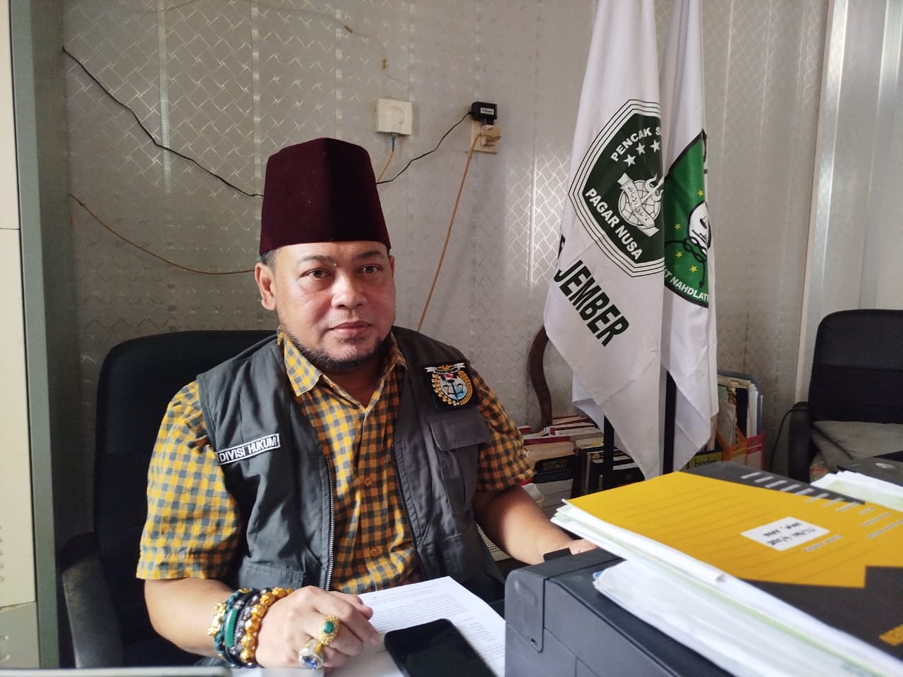 Dituduh Tipu Gelap Setengah Miliar, Kuasa Hukum Tersangka ASN Jember Angkat Bicara