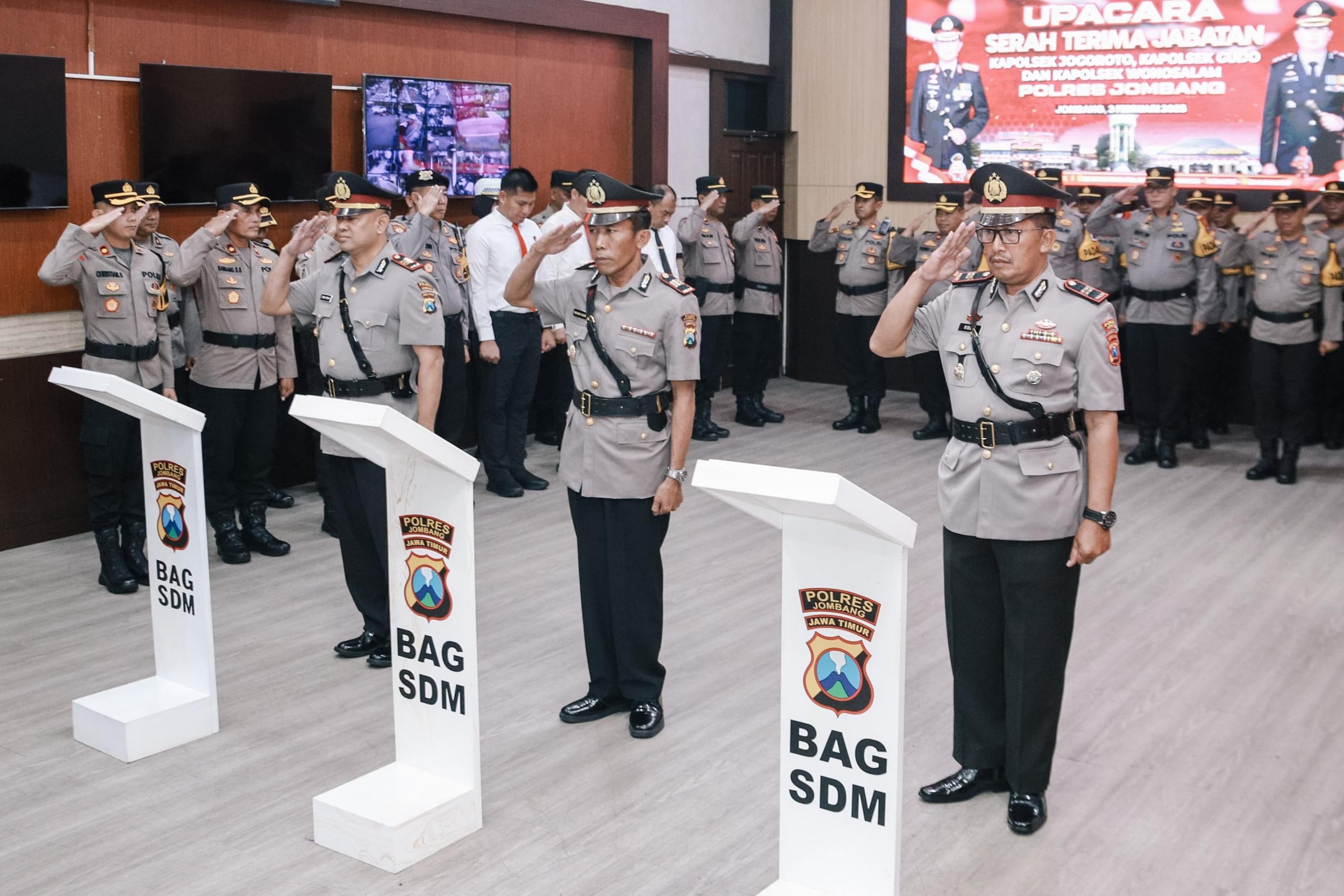 Tiga Kapolsek Dirotasi, ini Penjelasan Kapolres Jombang
