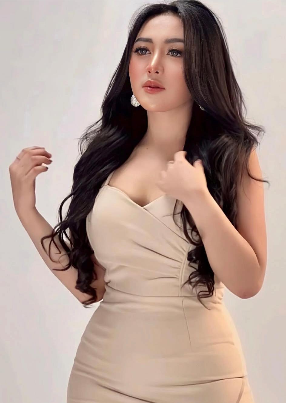 Pesona Lidya Aprilia Pedangdut Asal Malang, Buktikan Kualitas Lewat Karya