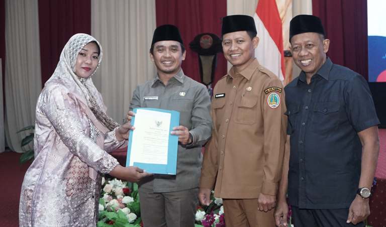 Wali Kota Pasuruan Resmikan 34 Koperasi, Dorong Penguatan Ekonomi Berbasis Kelurahan