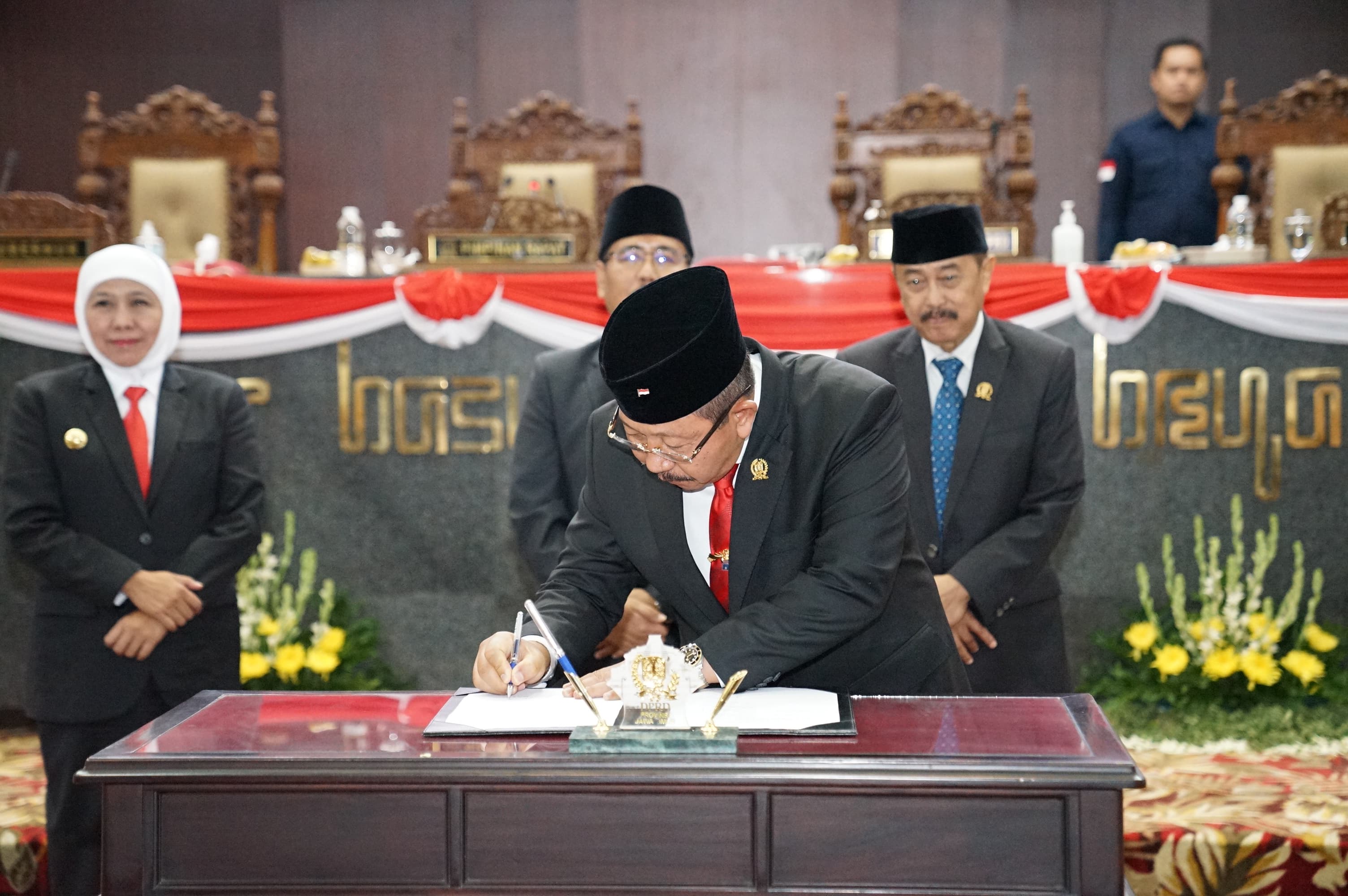 Gantikan Sahat, Istu Hari Subagio Jadi Wakil Ketua DPRD Jatim
